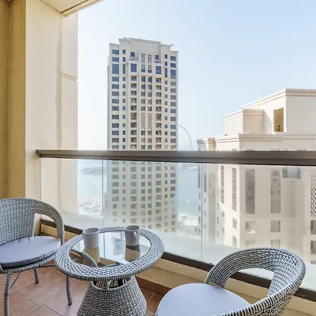 Appartement Guestready - Lux Aeterna In Jbr à Dubaï Extérieur photo