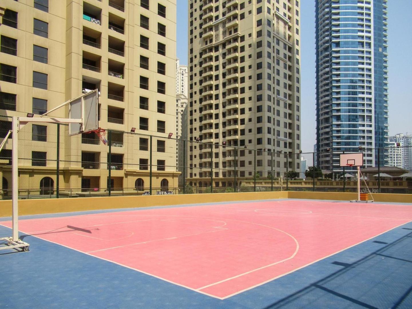 Guestready - Lux Aeterna In Jbr Appartement Dubaï
